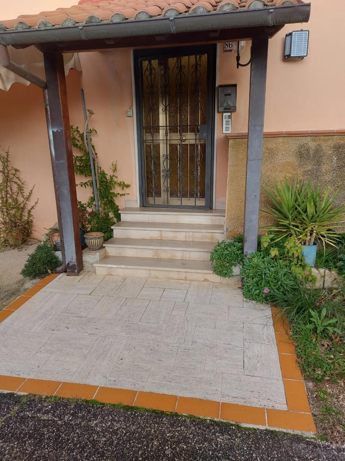 Affittacamere Da Elio E Renata Calvi dell' Umbria Luaran gambar